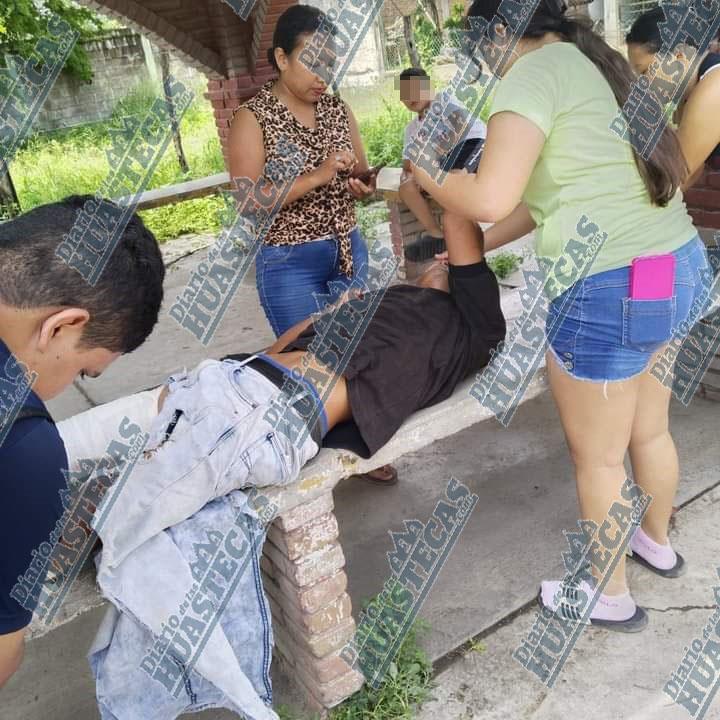 Motociclista se impactó en camioneta