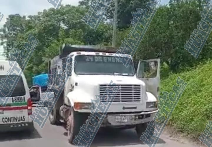 Chocó camión VS camioneta