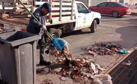 200 toneladas de basura sacaron de alcantarillas 
