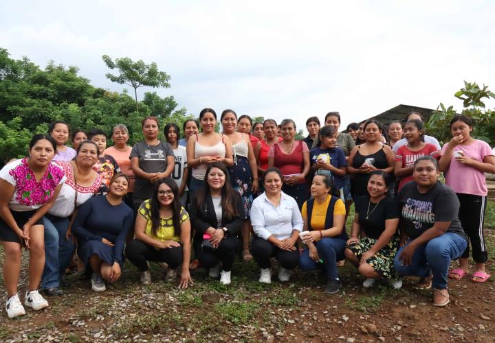 IHM replica estrategia nacional para reactivar la economía de las mujeres 