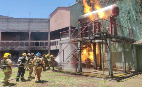 Realizan mega simulacros de control de fuego