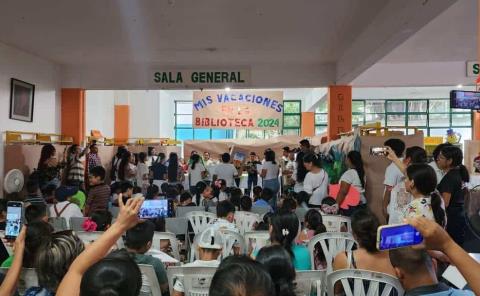 Un éxito Cuenta Cuentos en la Biblioteca Pública 
