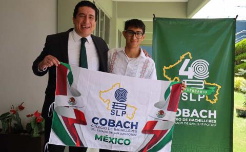 Aplauden triunfo de alumno de Cobach
