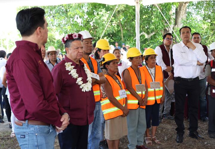 Destinan más 330 mdp para el bienestar de Yahualica, Huautla y Xochiatipan