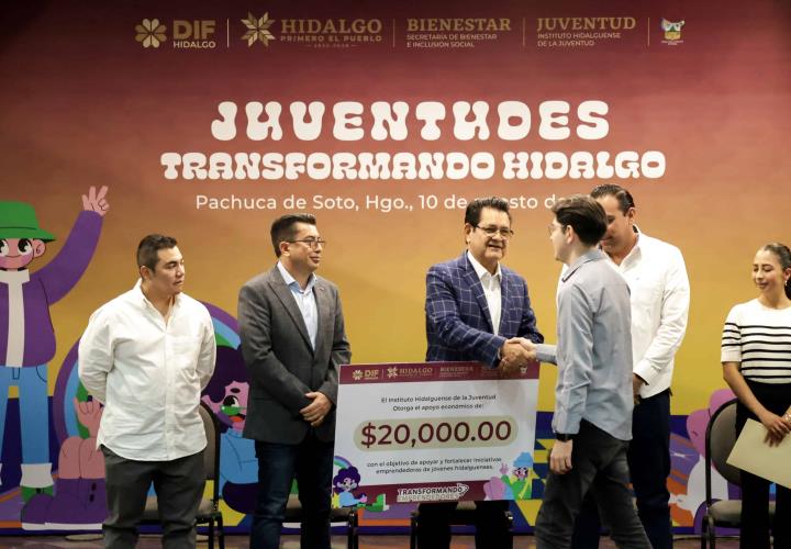 Entregan apoyos correspondientes a programas para las juventudes