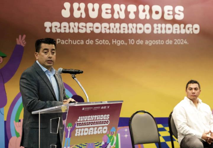 Entregan apoyos correspondientes a programas para las juventudes