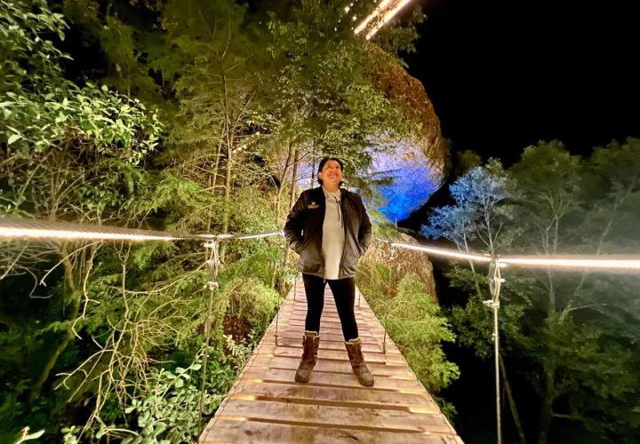 Puentes colgantes iluminados, la nueva atracción de Mineral del Chico