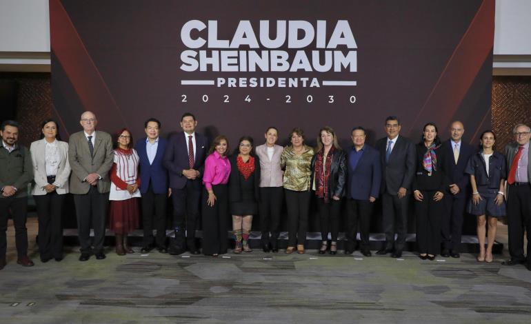 Presenta Menchaca Salazar proyectos estratégicos a Claudia Sheinbaum