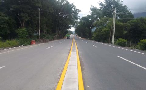 Ven ciudadanos riesgo mayúsculo por falta de puentes peatonales