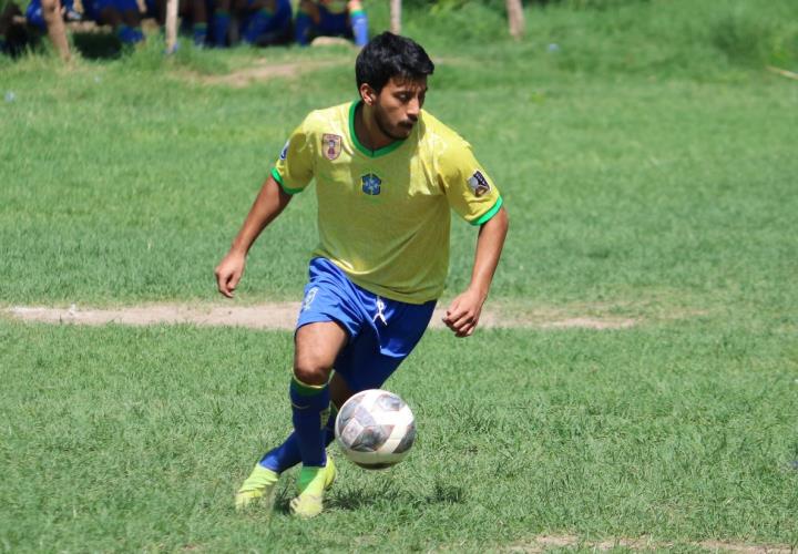 Futbol explosivo en torneo de Temamatla