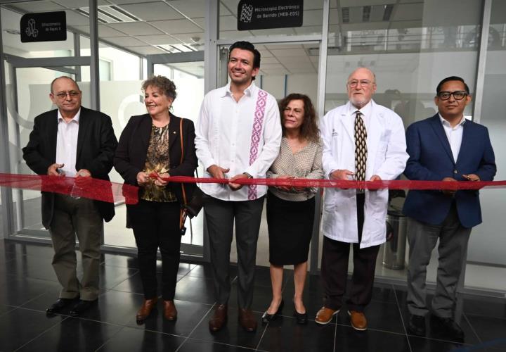 Inauguran Centro de Investigación en Nanomateriales, Robótica e Inteligencia Artificial