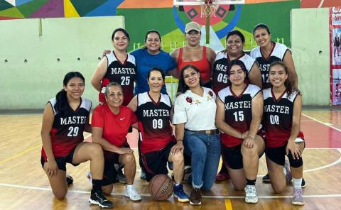 Queens vs Máster  en el basquetbol