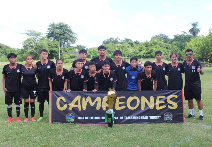 Academia Municipal A Bicampeón en 1ra fuerza