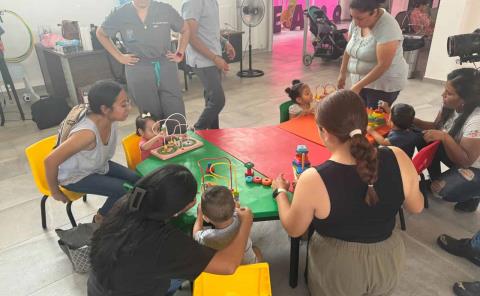 Estimulación temprana brindan a niños y niñas
