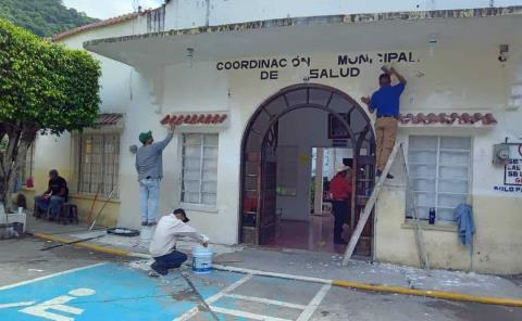 Restauran fachada de la Coordinación de Salud