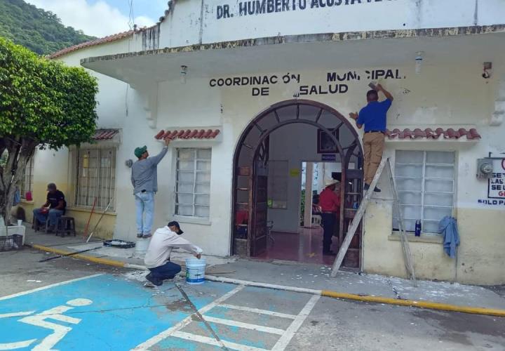 Restauran fachada de la Coordinación de Salud