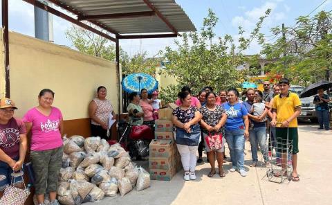 Continúa entrega de Costalitos Nutritivos
