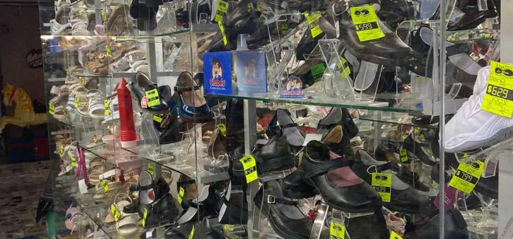 Hay pocas ventas de zapato escolar