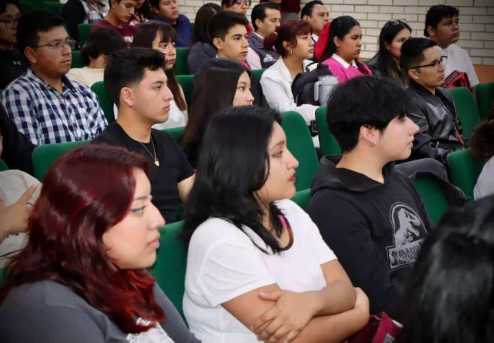 Celebran 5.ª edición del Parlamento Juvenil "Empresas Íntegras"