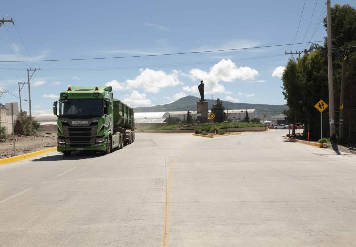 Julio Menchaca inaugura modernización del corredor Industrial de Ciudad Sahagún