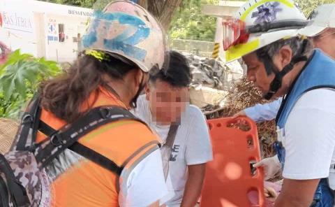 Deja choque un motociclista herido