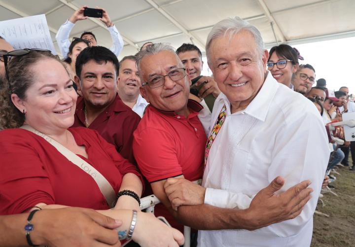 AMLO, CLAUDIA SHEINBAUM Y GALLARDO INAUGURAN SUPERCARRETERA VALLES-TAMAZUNCHALE