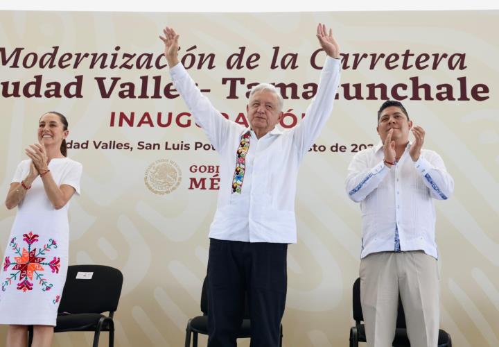 AMLO, CLAUDIA SHEINBAUM Y GALLARDO INAUGURAN SUPERCARRETERA VALLES-TAMAZUNCHALE