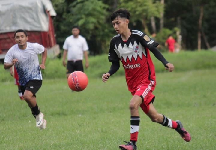 Temamatla vs. San Rafael partido estelar del Adolescente Huasteco