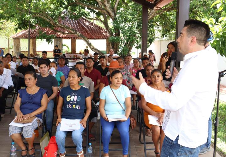 Sebiso entregó premios artesanales en la huasteca