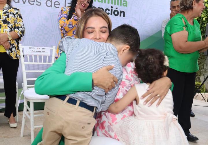 Concretan más apoyo a familias con adopciones