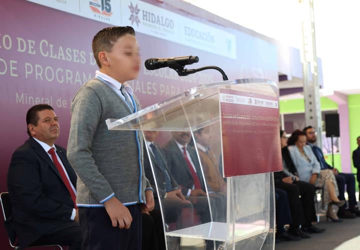 Encabeza Menchaca Salazar regreso a clases