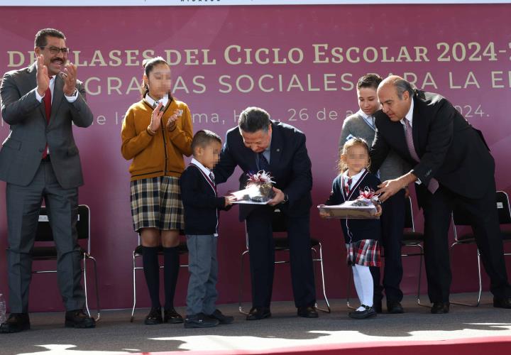 Encabeza Menchaca Salazar regreso a clases