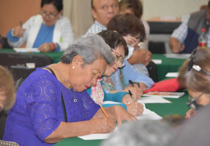 DíaNacional del Adulto MayorDía Nacional del Adulto Mayor