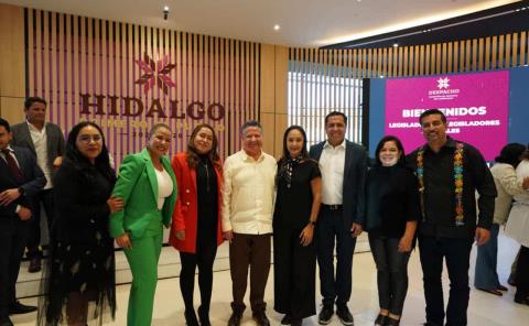 Se reúnen integrantes del Gobierno de Hidalgo con legisladores federales electos