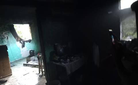 Arde vivienda en El Aguacate;  Protección Civil auxilió