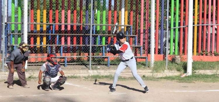 Canoa vs Twins Liga de Softbol 