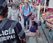 Lesionada al sufrir estrepitosa caída 