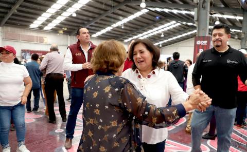 Culmina Viviendo en Plenitud brindando alegría a Personas Mayores