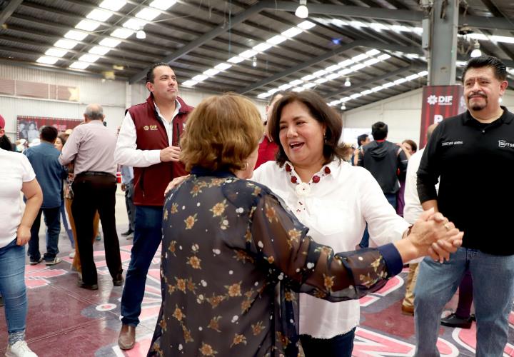 Culmina Viviendo en Plenitud brindando alegría a Personas Mayores