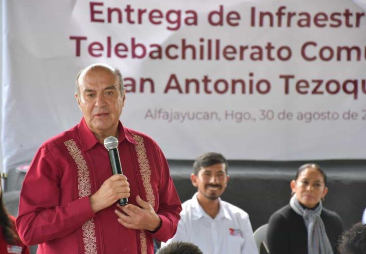 Entrega de infraestructura educativa en el Telebachillerato Comunitario de Alfajayucan