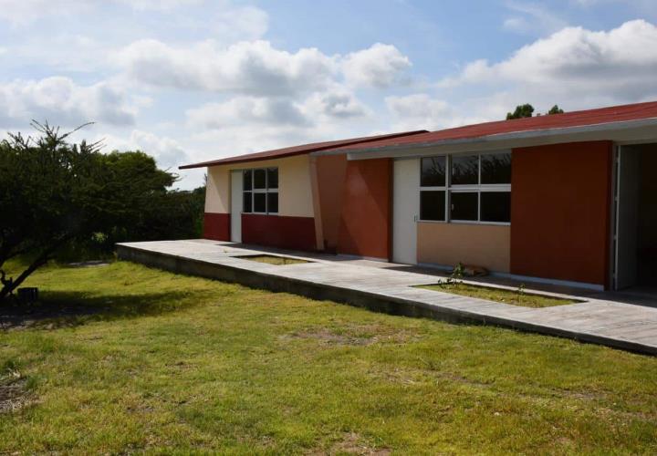 Entrega de infraestructura educativa en el Telebachillerato Comunitario de Alfajayucan