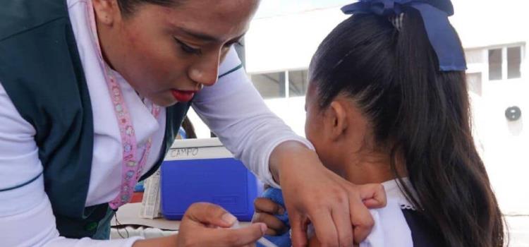 Vacuna contra VPH previene el cáncer 