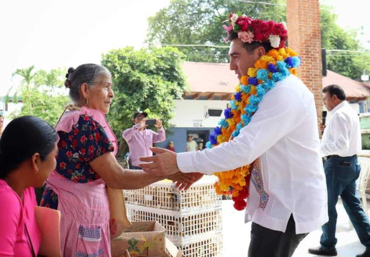 Vientres ovinos y aves de doble propósito, para habitantes de Jaltocán