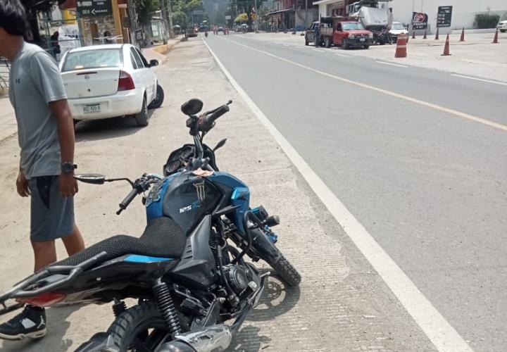 Motociclista herido tras derrapar en Carretera Federal México-Laredo