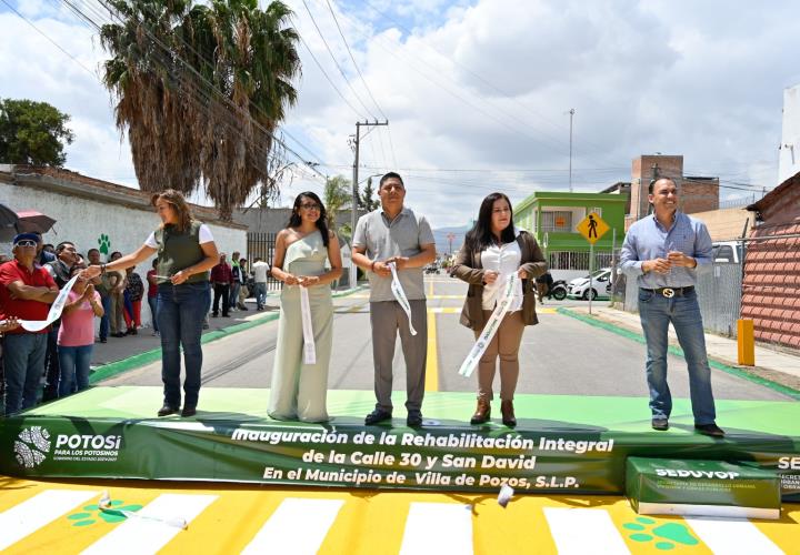 Gallardo inauguró calles en Prados