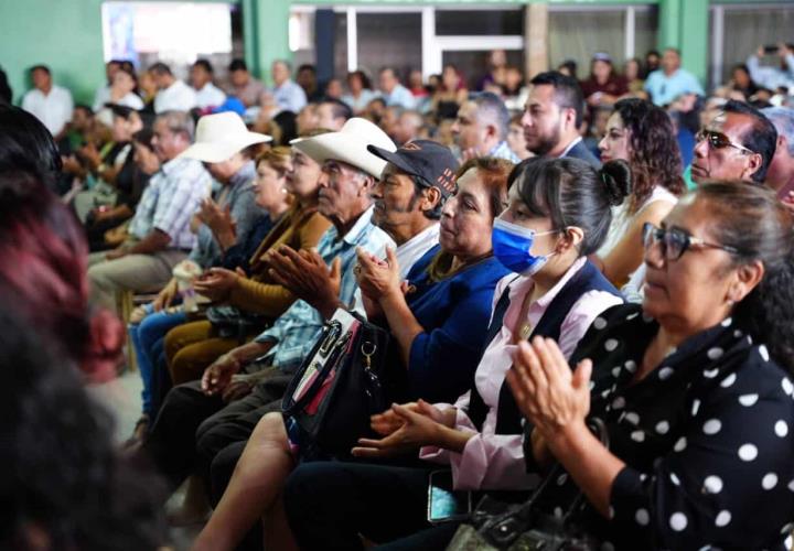 Gobierno estatal impulsa la transformación en Tlaxcoapan, durante toma de protesta de sualcaldesa