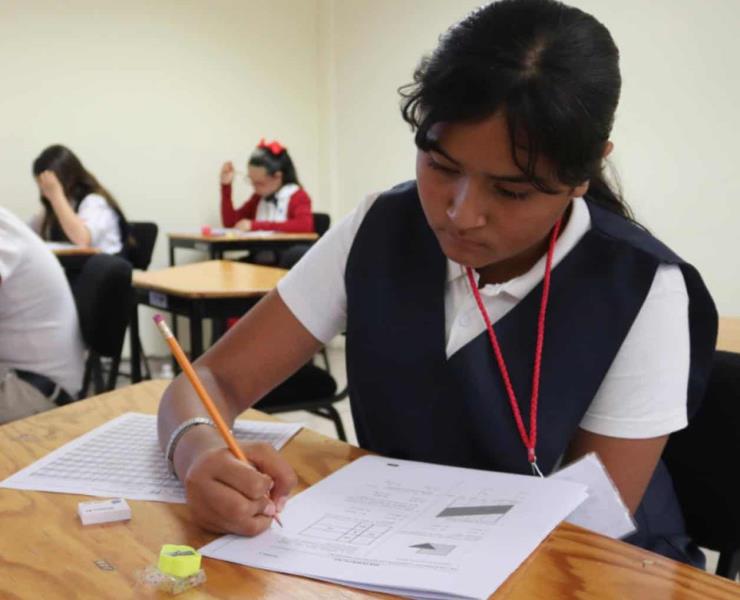 Nuevo examen a estudiantes       
