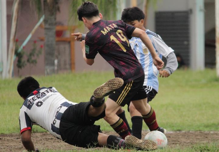 El Porvenir goleó a los Guerreros 7 a 0