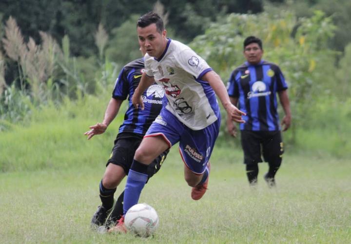 Huasteca FC en la cima del futbol de Temamatla