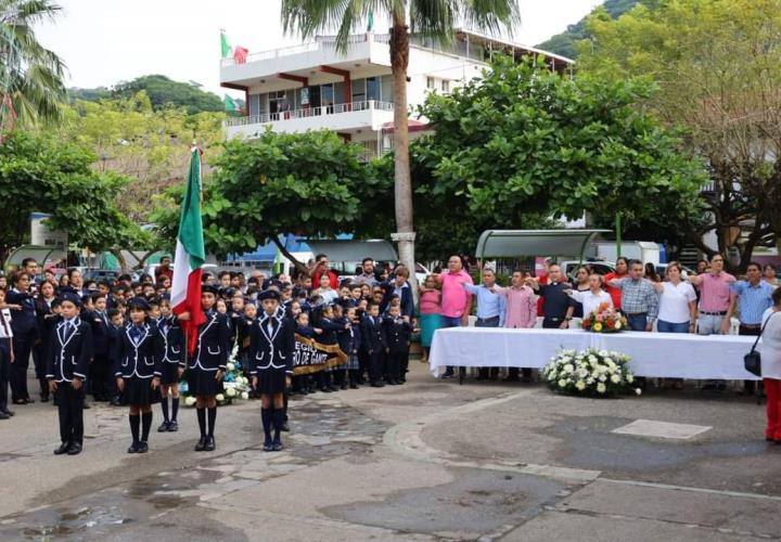 Conmemoró el Ayuntamiento la Gesta Heroica de Chapultepec